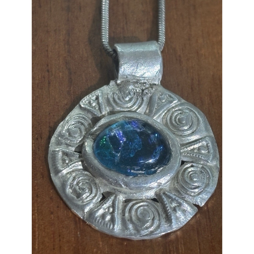 Vintage Beautiful Blue Stone Pendant Sterling Silver Necklace 18 in Chain